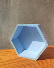 Cargar imagen en el visor de la galería, Caja Hexagonal de MDF20x17x7Cm